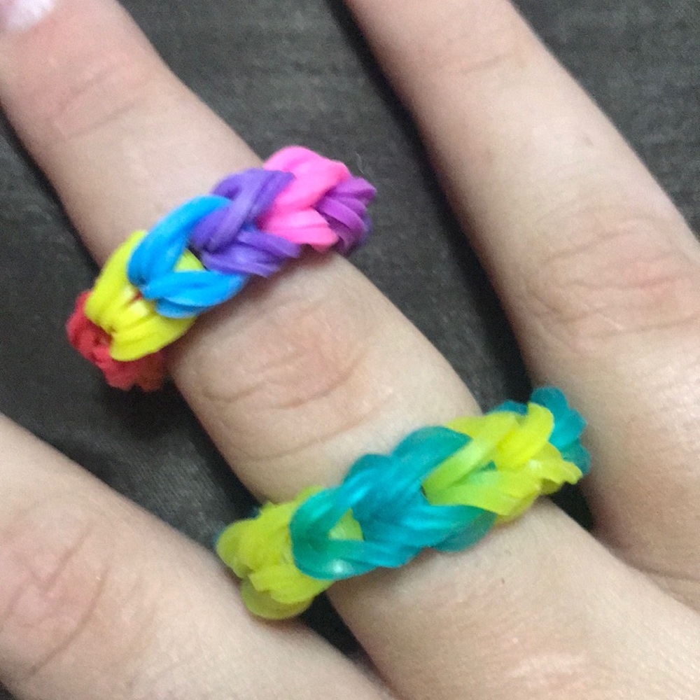 Colorful home made  rainbow loom rings